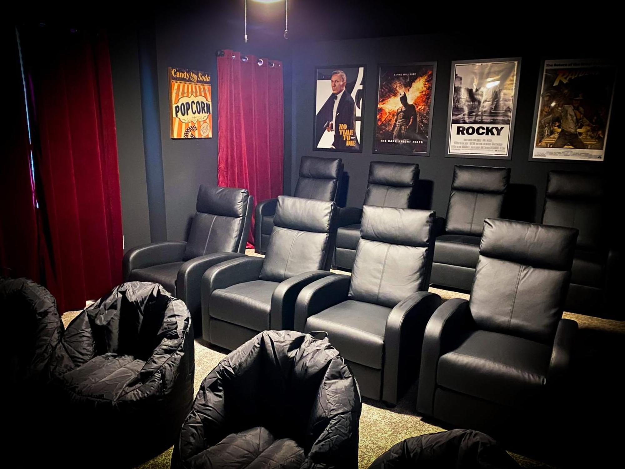 Magical Family Vacation Home Near Disney World At Storey Lake, Star Wars Gameroom, Pool, Theater, Mickey Slide, Sleeps Up To 28 Kissimmee Luaran gambar